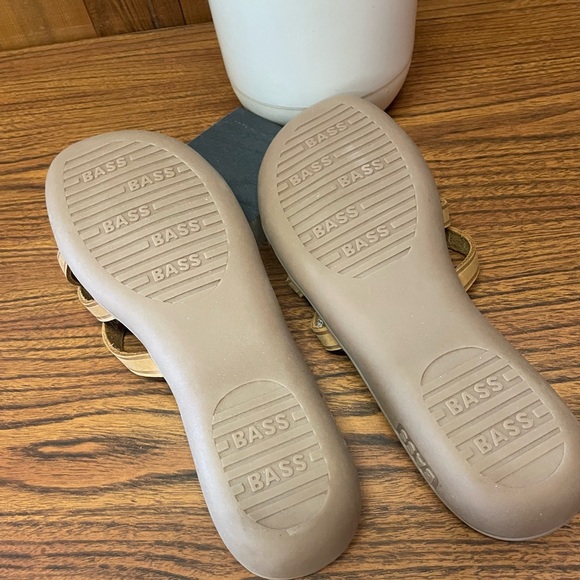 Vintage G.H. Bass & Co. Sunjun Sharon tan 10m leather sandals - Picture 7 of 10